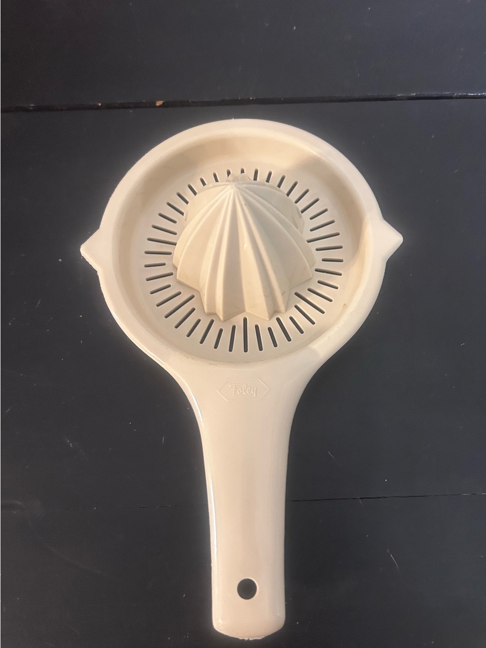 Vintage Foley Plastic Handheld Citrus Juicer Reamer Strainer